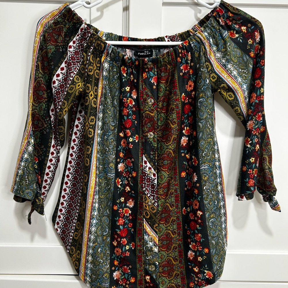 Rue21 Women's Multicolor Off-Shoulder Top